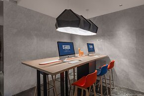 Holiday Inn Express Yangquan City Center by IHG