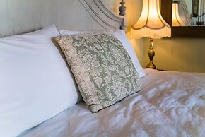 The Mulberry Inn