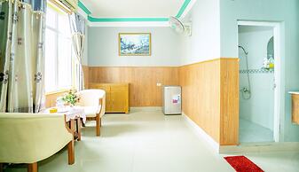 Yen Vy Hotel & Apartment