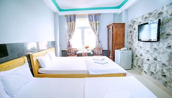 Yen Vy Hotel & Apartment