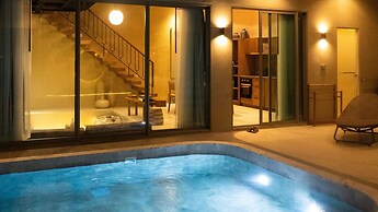 Seamira House Huahin