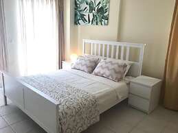 Stunning 4 Bedroom Private Villa - With Pool