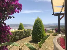 Stunning 4 Bedroom Private Villa - With Pool