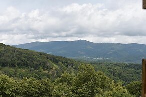 Sugar Ski & Country Club Unit 11-402 Bronze