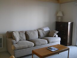 Sugar Ski & Country Club Unit 11-502 Bronze