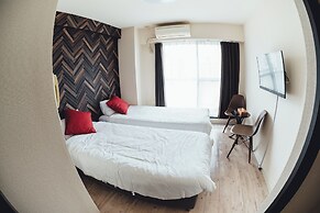 Royal Heights Sakuragawa Condominium