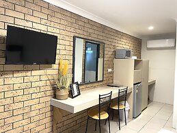 Esk Caravan Park & Motel