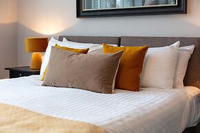 Seafield House - Donnini Apartments