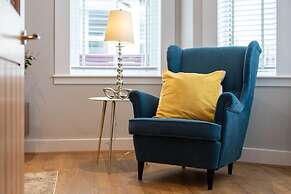 Seafield House - Donnini Apartments