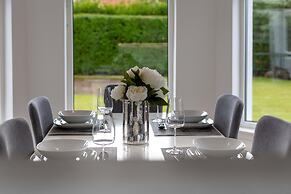 Seafield House - Donnini Apartments