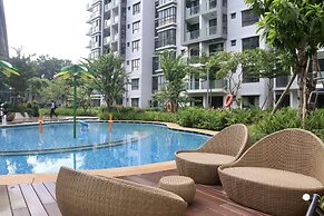 Spacious and Modern Service Apartment in Hochiminh