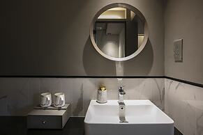 Hotel Calmo Bugis