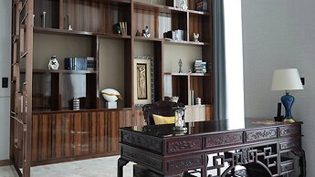 Crowne Plaza Dalian Xinghai by IHG