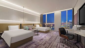 Crowne Plaza Dalian Xinghai by IHG