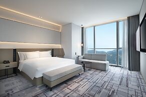 Crowne Plaza Dalian Xinghai by IHG