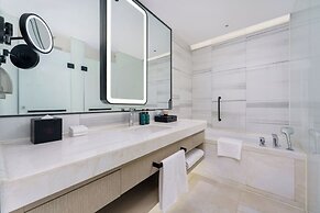 Crowne Plaza Dalian Xinghai by IHG
