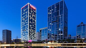 Crowne Plaza Dalian Xinghai by IHG