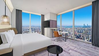 Crowne Plaza Dalian Xinghai by IHG