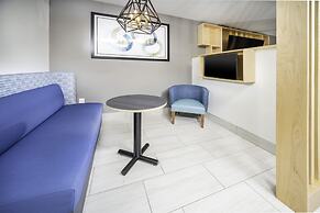 Holiday Inn Express & Suites Rock Hill by IHG