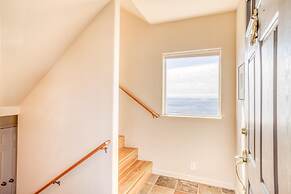 Storm Watchers Pointe