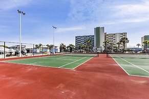 Pinnacle Port by Book That Condo