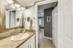 Pinnacle Port by Book That Condo