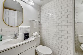 Pinnacle Port by Book That Condo