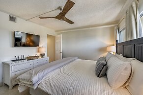 Pinnacle Port by Book That Condo