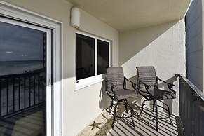 Pinnacle Port by Book That Condo