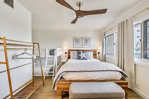 Pinnacle Port by Book That Condo