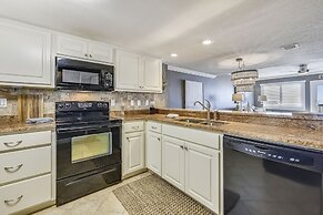 Pinnacle Port by Book That Condo