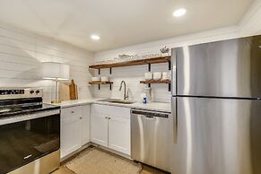 Pinnacle Port by Book That Condo