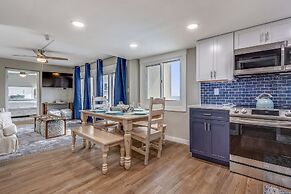 Pinnacle Port by Book That Condo