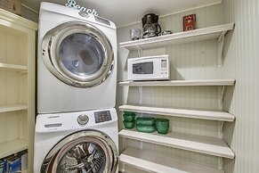 Pinnacle Port by Book That Condo