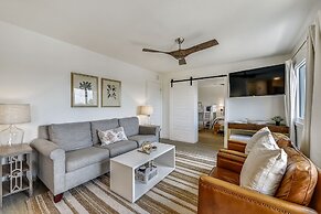 Pinnacle Port by Book That Condo