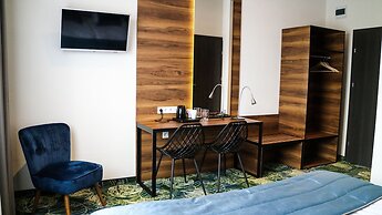 Bloom Hotel