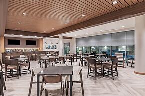 Fairfield Inn & Suites Houston Memorial City Area