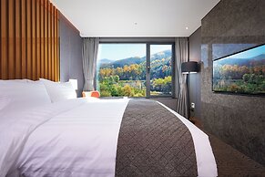 Jeongseon Intoraon Hotel