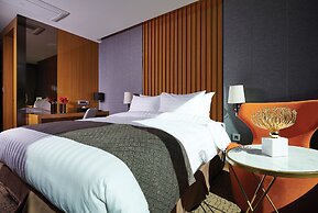 Jeongseon Intoraon Hotel