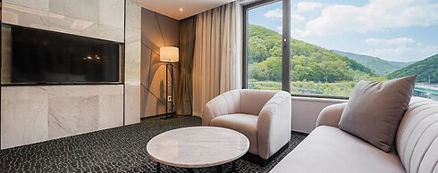 Jeongseon Intoraon Hotel