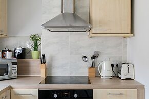 Picktheplace Crawford Place Suites