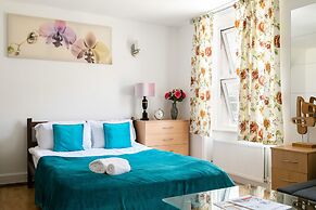 Picktheplace Crawford Place Suites