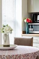 Picktheplace Crawford Place Suites