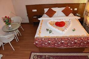 Bojinee Nagarkot Resort