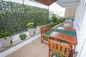 Apartments & Rooms Alagic