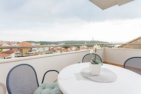 Apartments & Rooms Alagic