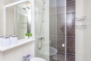 Apartments & Rooms Alagic