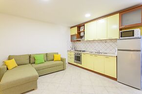 Apartments & Rooms Alagic