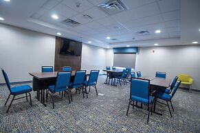 Hampton Inn & Suites North Attleboro
