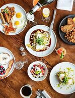 Sable at Navy Pier Chicago, Curio Collection by Hilton